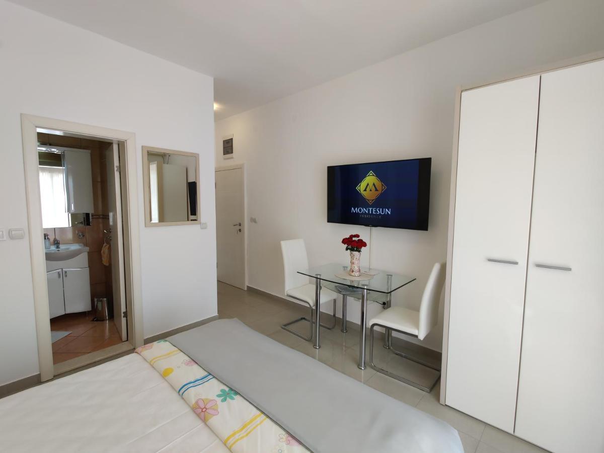Montesun Residence Herceg Novi Eksteriør billede