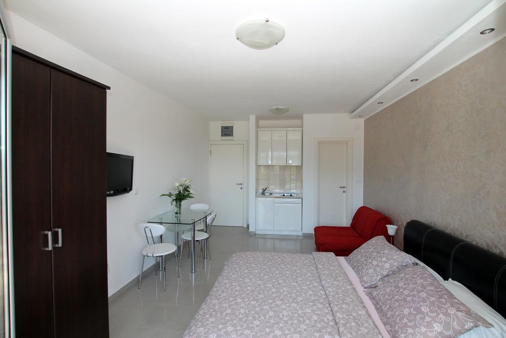 Montesun Residence Herceg Novi Eksteriør billede