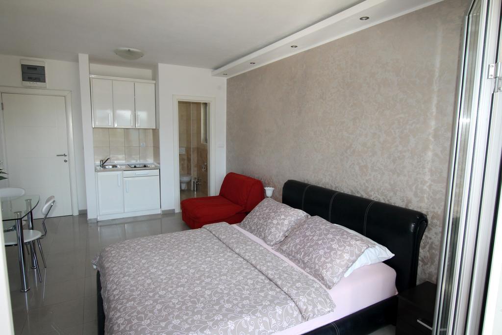 Montesun Residence Herceg Novi Eksteriør billede