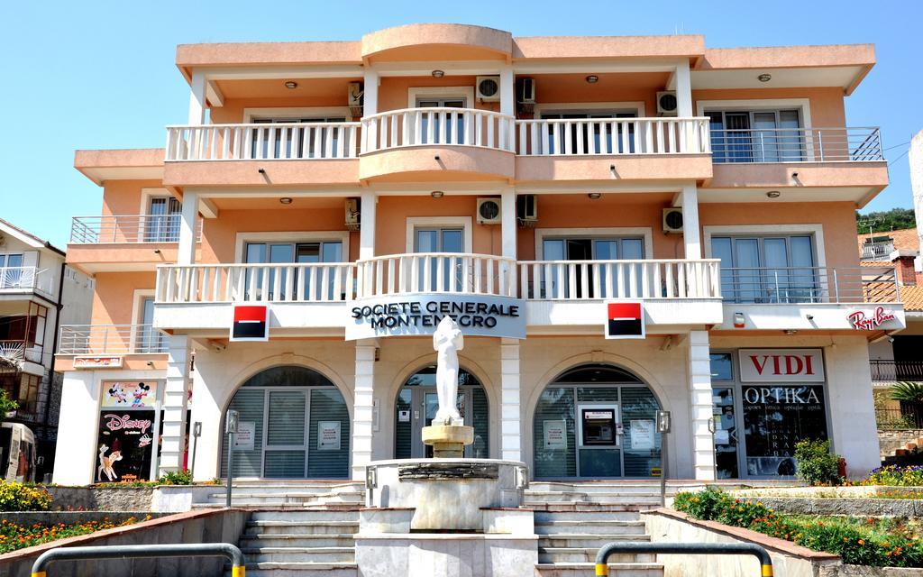 Montesun Residence Herceg Novi Eksteriør billede